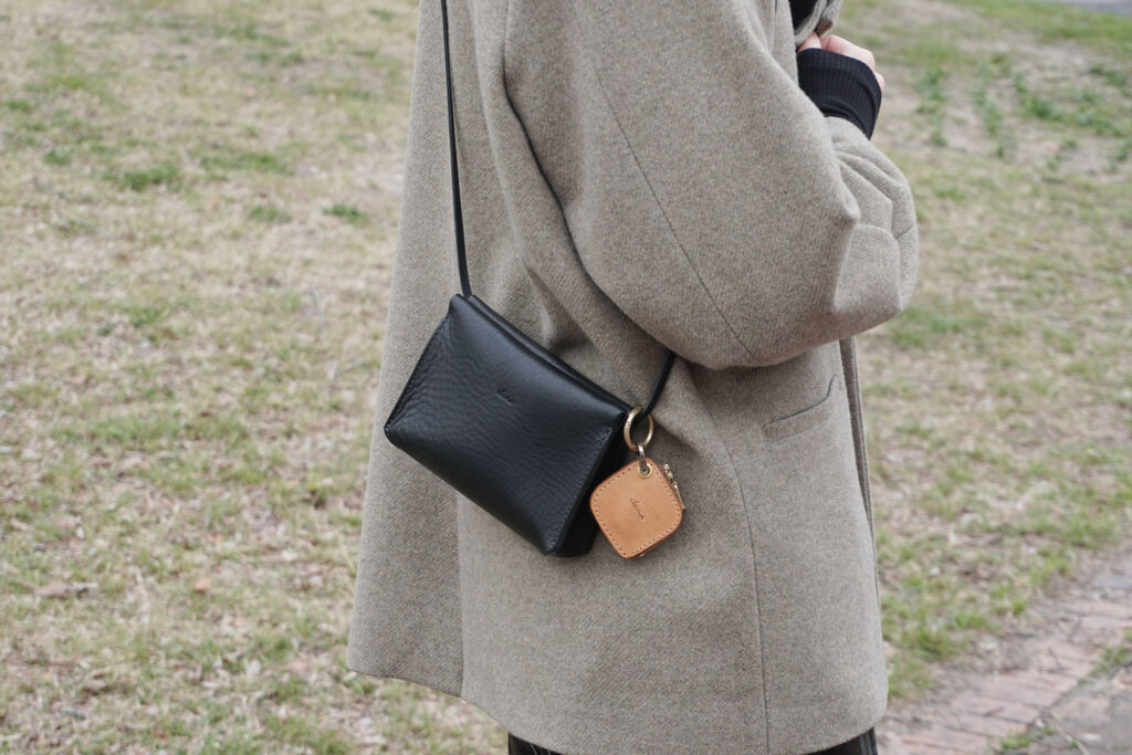 トイチャームとペティ・ポーチ